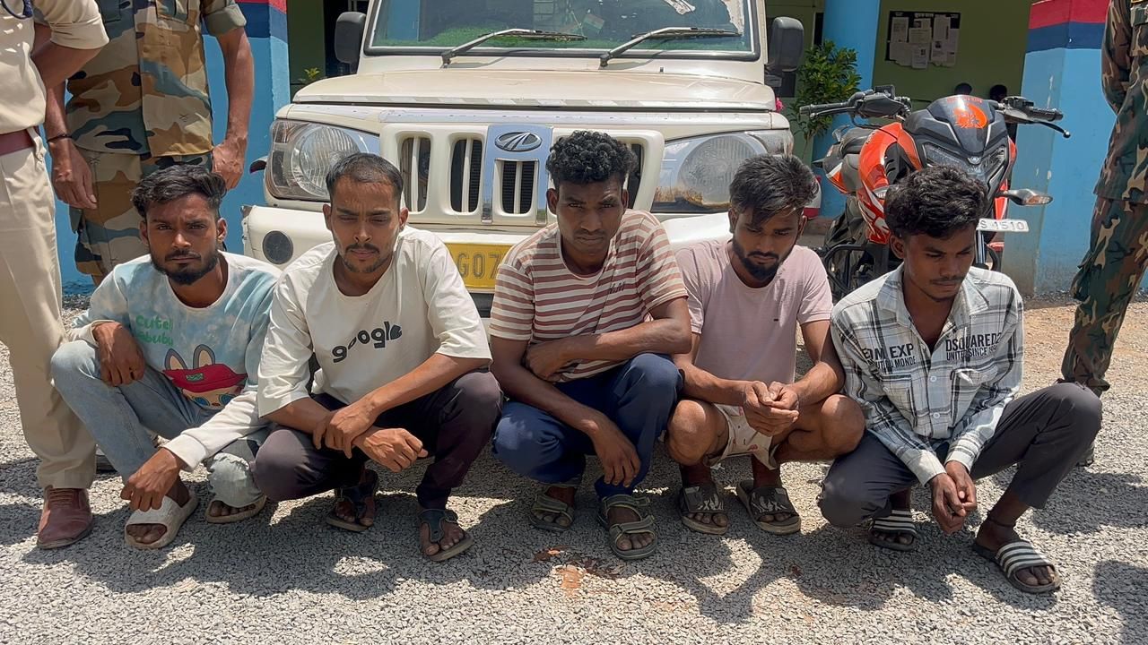 राईस मिल में चोरी करने वाले 05 आरोपी गिरफ्तार, चोरी गया चावल बरामद